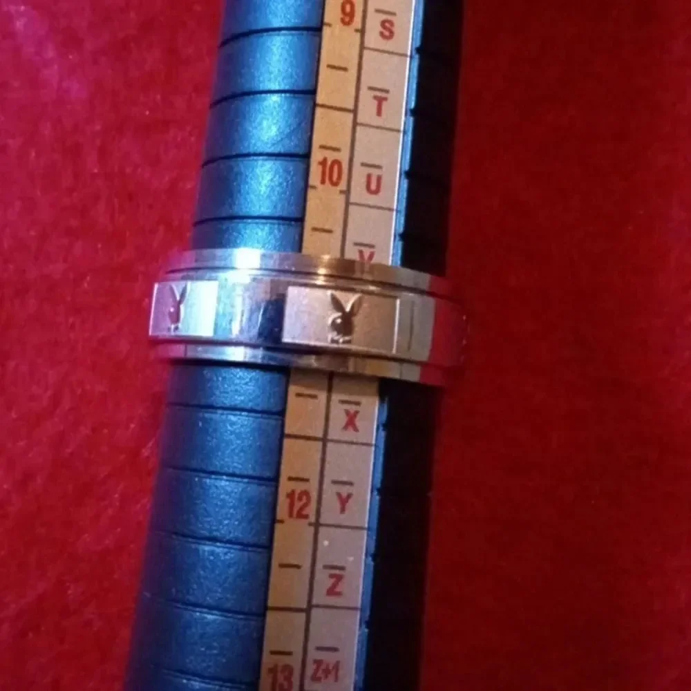 Playboy spin ring size‎ 11